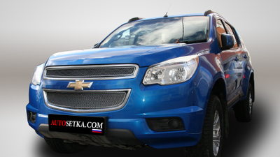 Premium защита радиатора для Chevrolet TRAILBLAZER (2013-2016) из 2-х частей