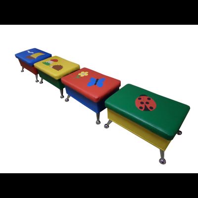 Пуфик на хромированных ножках