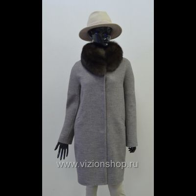 rossiyskoe-palto-dlya-zhenshchin-zimnee-kupit-v-moskve