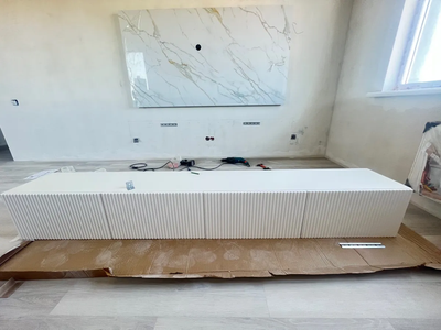 Инфинити тумба под ТВ подвесная 2400 мм Белый / мдф белый матовый