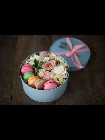 Коробка с макарунами "Бонжур"