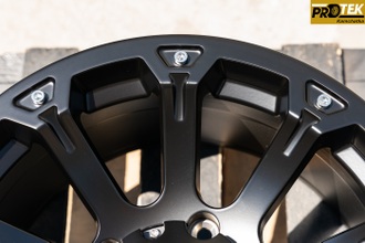 Комплект дисков R17 9,0J ET+20 5*150 Black Rhino Sidewinder Черный матовый (R596)