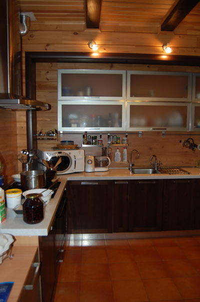 Кухня (массив дуба)