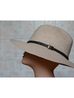 Шляпа бежевая Италия Стефания Майороли