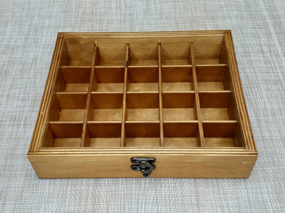 Коробка 20 ячеек, для коллекции камней, цвет "Клен", крышка со стеклом (24*20*5 см, 800 г) №12888