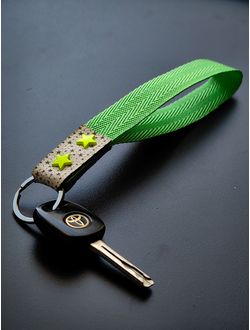 БРЕЛОК-РЕМУВКА ДЛЯ КЛЮЧЕЙ АВТОМОБИЛЯ GREEN STARS 18 СМ