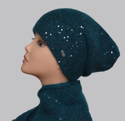 Шапка изумрудного цвета Vizio Визио Италия 6157