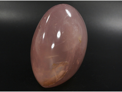 Кварц розовый, полировка стоячая, Мадагаскар (81*66*44 мм, 398 г) №35616