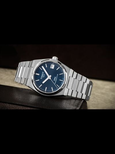 Швейцарские часы Tissot T137.207.11.041.00