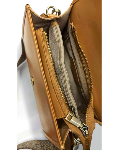 (АРТИКУЛ: 10025/52) СУМКА ЖЕНСКАЯ, НЕБОЛЬШАЯ, НАТУРАЛЬНАЯ ГЛАДКАЯ КОЖА, РЫЖАЯ, С ДВУМЯ ПЛЕЧЕВЫМИ РЕМНЯМИ