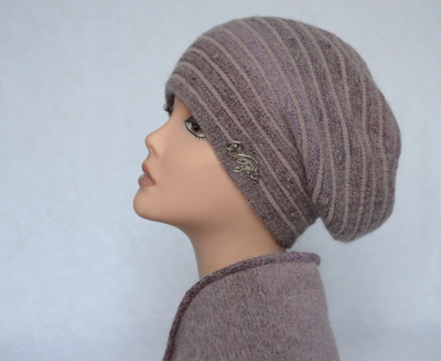 берет в полоску сиреневого цвета фото женских итальянских беретов Визио