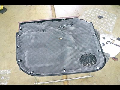 Шумоизоляция Geely Monjaro