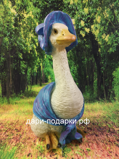 Гусыня в шляпке 44*32см  1,6кг   полистоун Россия 2249/012085*