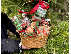 Новогодний набор - Ароматный чай, Бельгийский шоколад, Сладости в ассортименте