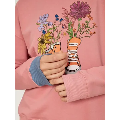 ЖЕНСКИЙ СВИТШОТ РОЗОВЫЙ "ЦВЕТОЧНЫЕ КЕДЫ"