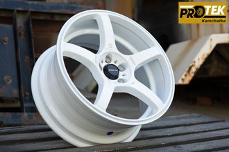 Комплект дисков R17 8,0J ET+35 5*100 ProDrive GC-05F Белый (C004)