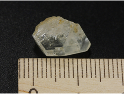 Топаз, кристалл, Россия, Забайкальский край (13*12*9 мм, 1,9 г) №36048