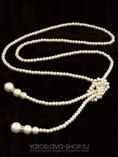 Белое длинное ожерелье с узелком из бисера
