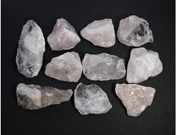 Кварц розовый, необработанный "дикий" в ассортименте, Бразилия (30-35 мм, 10-15 г) №21798