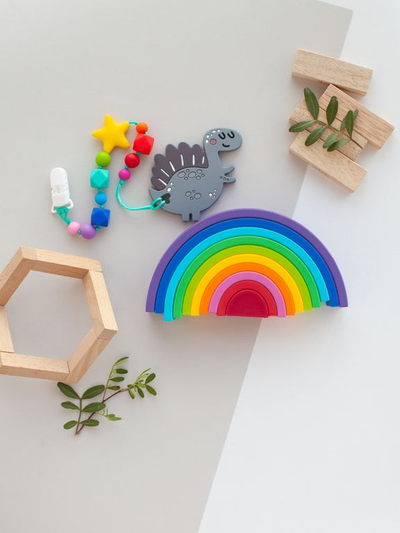 Пирамидка - прорезыватель из пищевого силикона Радуга большая