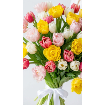 Букет цветов на 8 марта № 763
