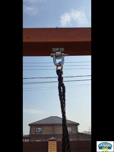 Подвес для качелей D-образный М12 - 140 мм.