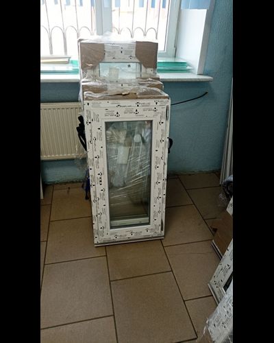 0950- Окно пластиковое. Ширина -500 Высота-950 .Профиль 60 , 32 стеклопакет, ПОВОРОТНО- ОТКИДНОЕ ( ПРАВОЕ ) Артикул: 00000037