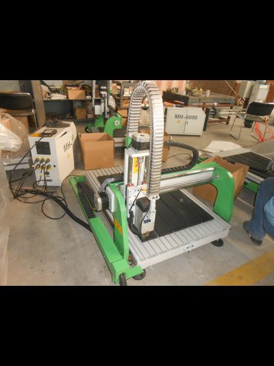 Фрезерно-гравировальный станок с ЧПУ WoodTec MH 6090