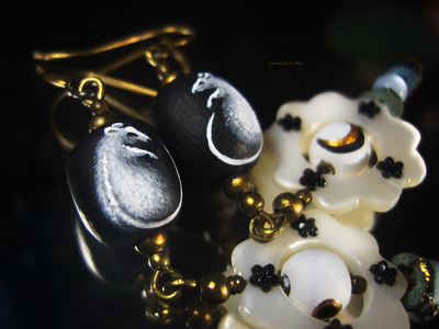 Волшебные серьги с перламутром "Сказка о Снежных Крыльфах", новогодний подарок