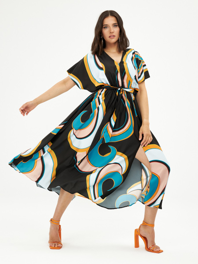 Нарядное платье с поясом