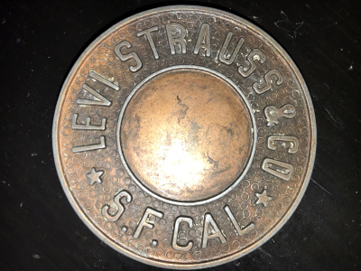 Винтажная закрытая пряжка Levi's Button (1975 год)