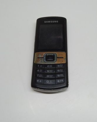 Неисправный телефон Samsung GT-C3011 (нет АКБ, не включается)