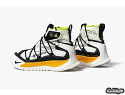 NIKE ACG AIR TERRA ANTARKTIK GORE-TEX UNIVERSITY GOLD (40-45)