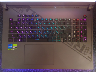 ASUS ROG Strix G18 G814JV-N6061 ( 18.0 WQXGA IPS 240Hz Intel i7-13650HX RTX4060(8Gb) 16Gb 512SSD )