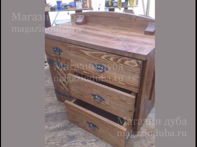 Комод из состаренной сосны