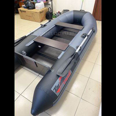Моторная лодка Таймень NX 2850 слань-книжка киль графит/черный
