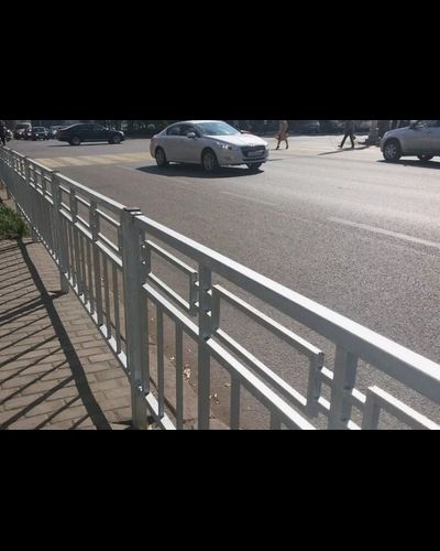 Ограждения высотой метр