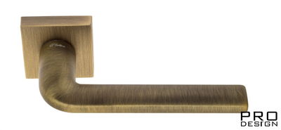 Дверная ручка на квадратном основании Fratelli Cattini "LINEA" 8-BY матовая бронза