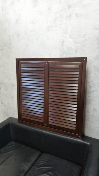 Жалюзийная решетка распашная