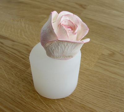 "Роза №2. Бутон обычный" силиконовая форма