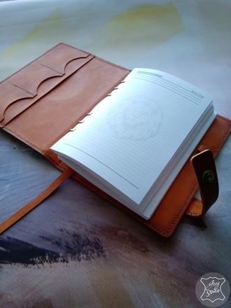 кожаный ежедневник, подарок руководителю, ежедневник с тиснением, ежедневник на заказ, что подарить