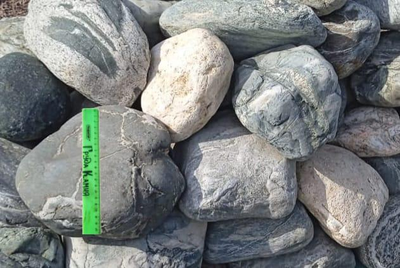 Валун цветной ландшафтный, фракция 300-400 мм