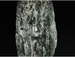 Актинолит в белом тальке, необработанный, дикий образец, Россия, Северный Кавказ, КЧР (145*110*60 мм, 1613 г) №37779