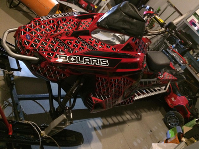 POLARIS RMK 2011 - 2015  №1785 Красный кузов