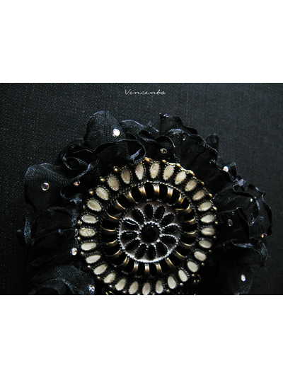 Брошь в готическом стиле "Тайна Галактики"