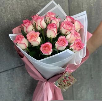 Букет из 15 роз Джумилия (Россия)60-70 см в упаковке