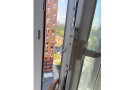 Установка детского замка на окно ПИК