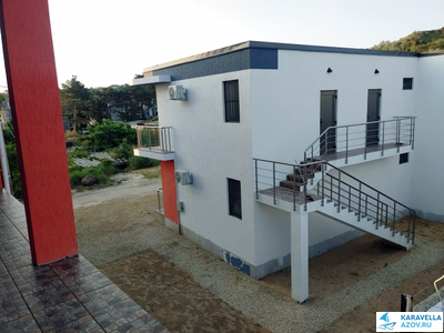 Гостевой дом "414"-  Номер с балконом и частичным видом на море (первая линия)