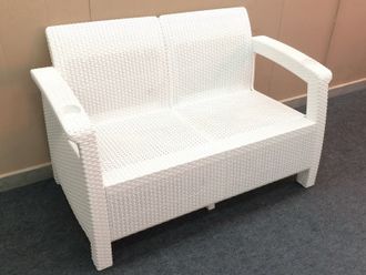 Диван пластиковый двухместный Sofa 2 Seat
