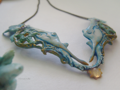 Коллекционное украшение из фарфора - колье с лебедями "Музыка солнечной птицы"